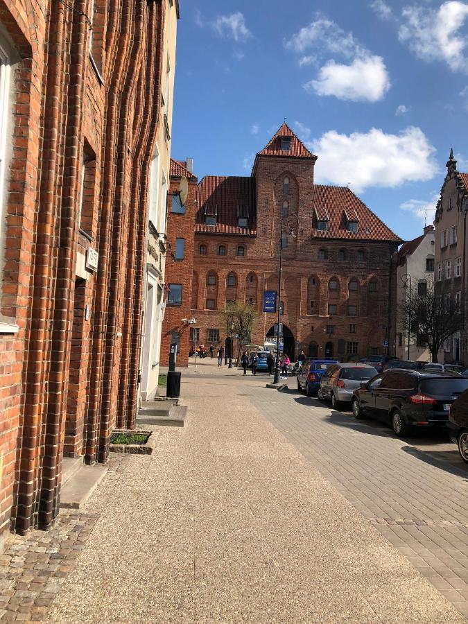 Old Town Zuraw Gdanski Exterior photo